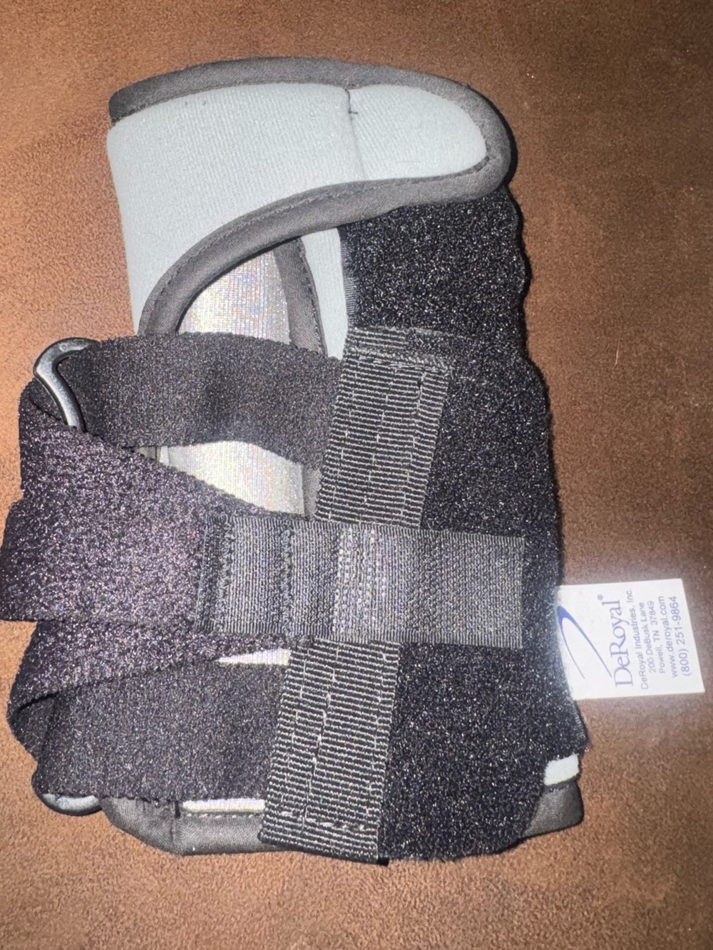DeRoyal Dynamic Closure Wrist Splint 5068-00 Right